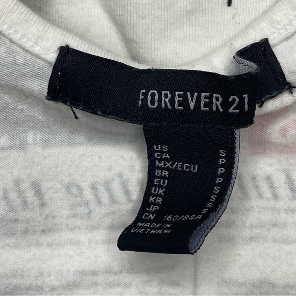 FOREVER 21 - Crop Tank Top - Raw Edge - News Print - Women’s Size Small - Picture 7 of 7